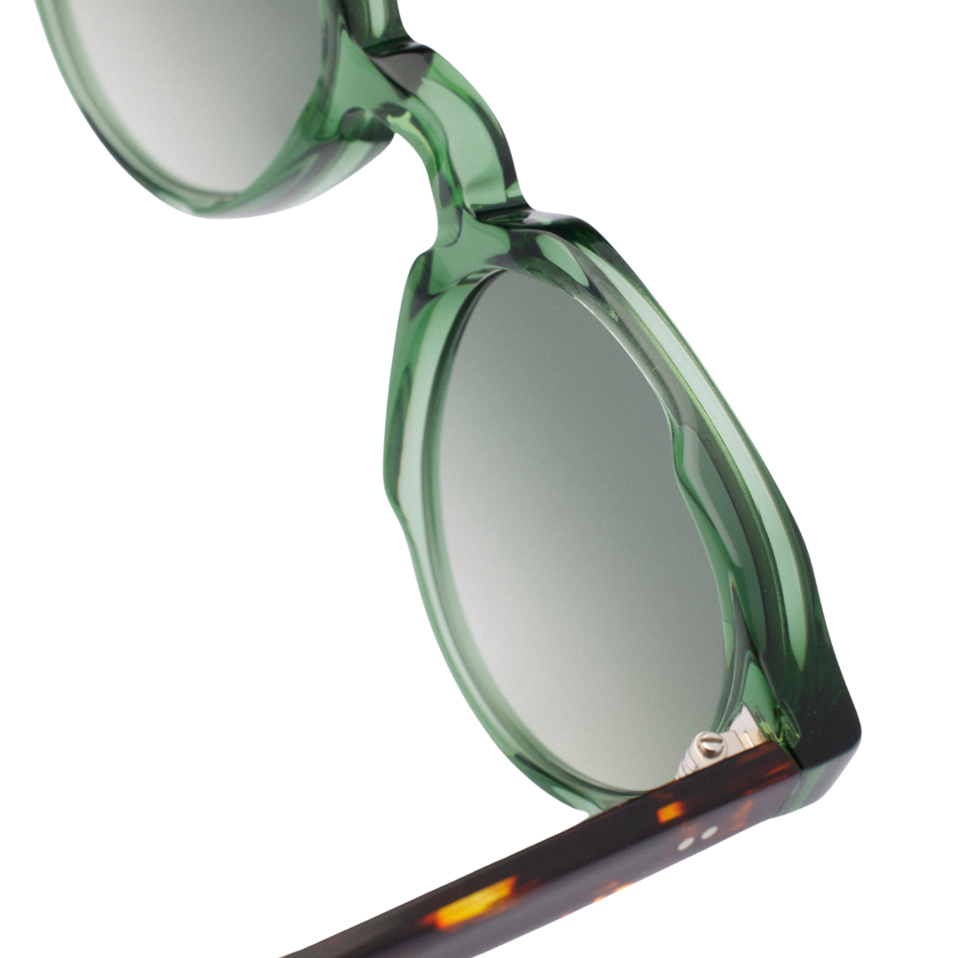 Saudade Green & Tortoise
